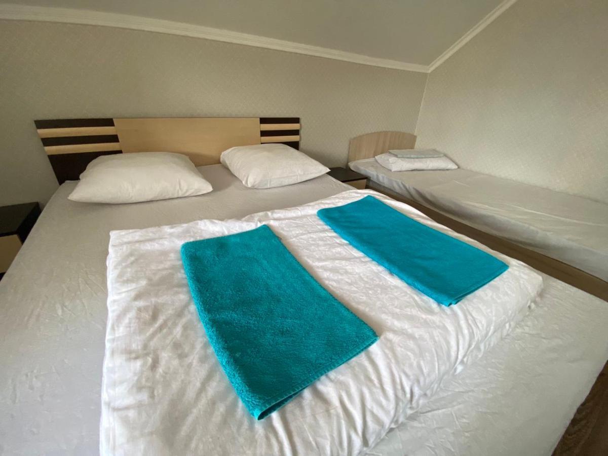 Vip Hostel ムカチェヴォ エクステリア 写真