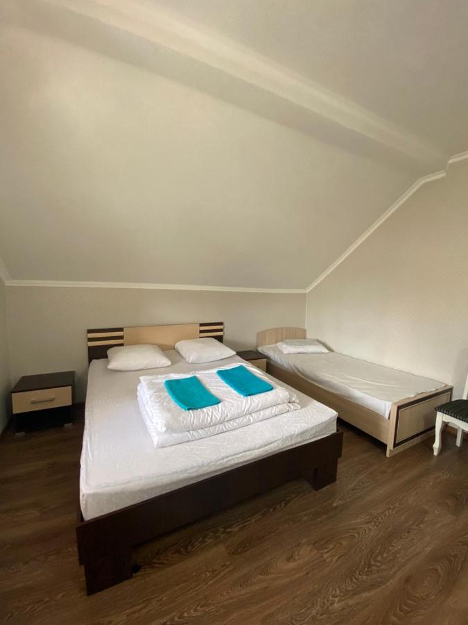 Vip Hostel ムカチェヴォ エクステリア 写真
