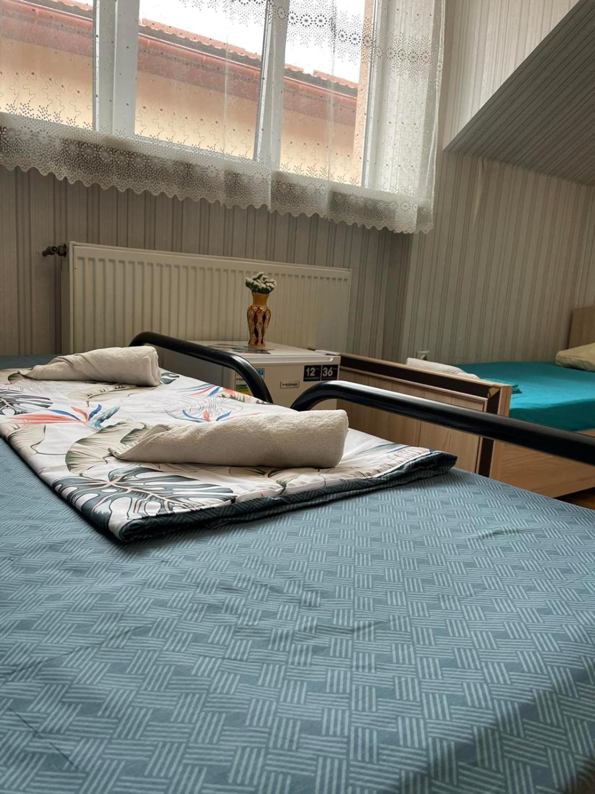 Vip Hostel ムカチェヴォ エクステリア 写真