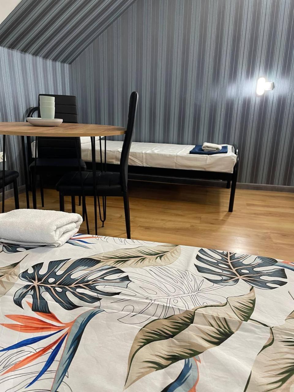 Vip Hostel ムカチェヴォ エクステリア 写真