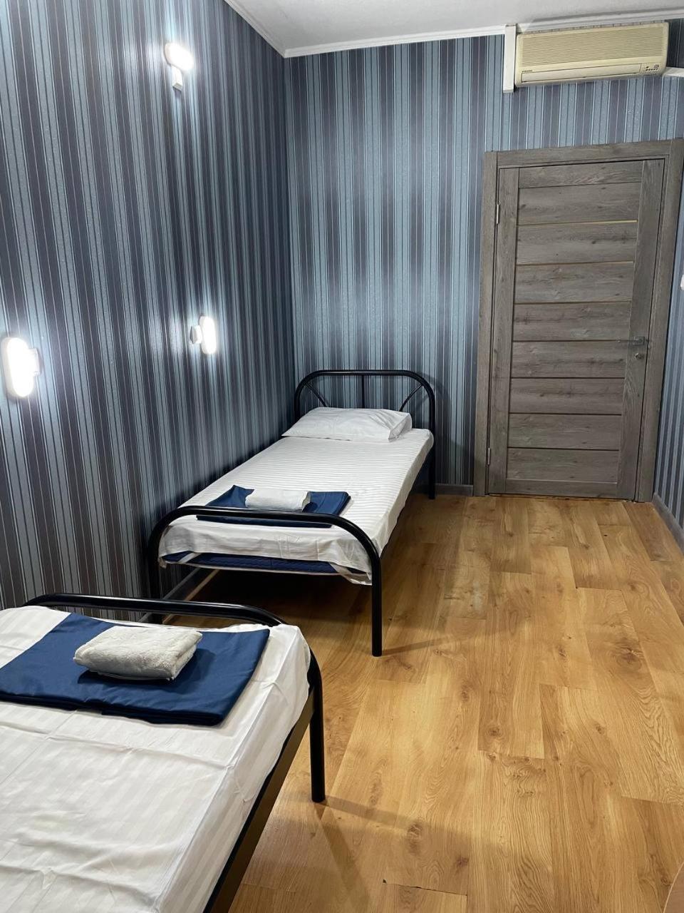 Vip Hostel ムカチェヴォ エクステリア 写真