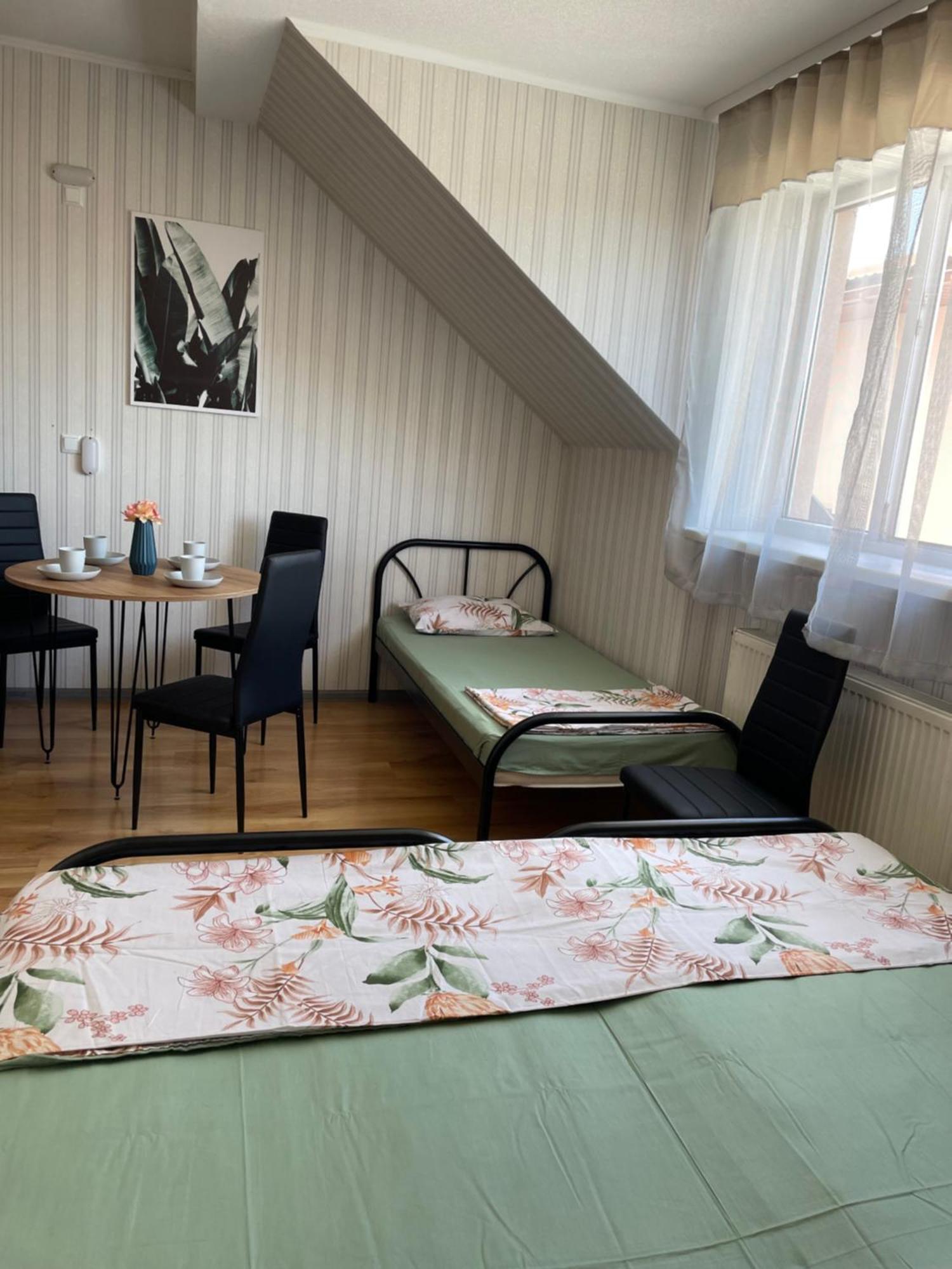 Vip Hostel ムカチェヴォ エクステリア 写真