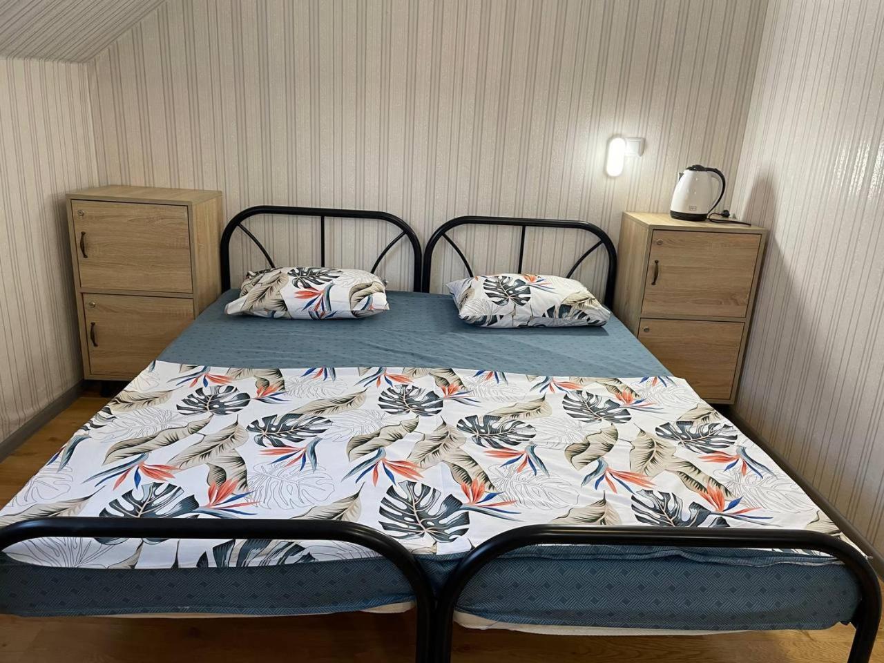 Vip Hostel ムカチェヴォ エクステリア 写真