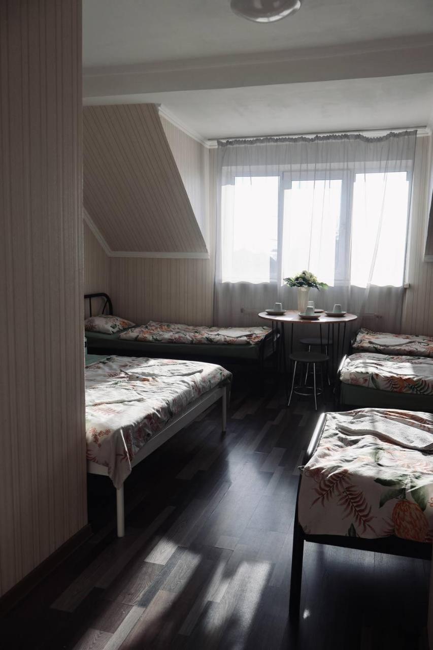 Vip Hostel ムカチェヴォ エクステリア 写真